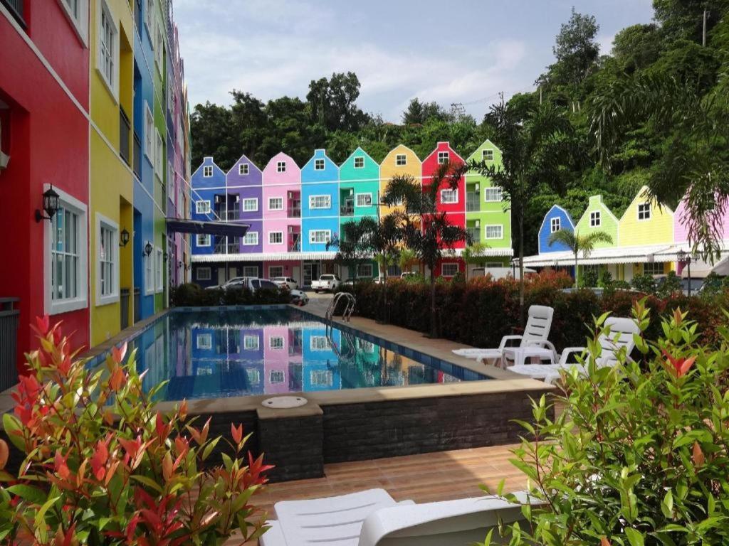 Holland Resort Phuket Kültér fotó