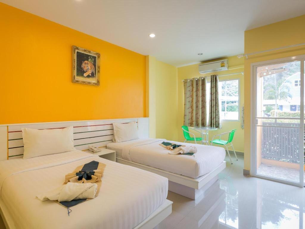 Holland Resort Phuket Kültér fotó