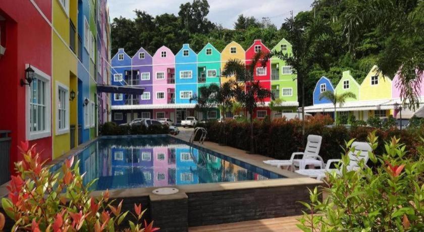 Holland Resort Phuket Kültér fotó